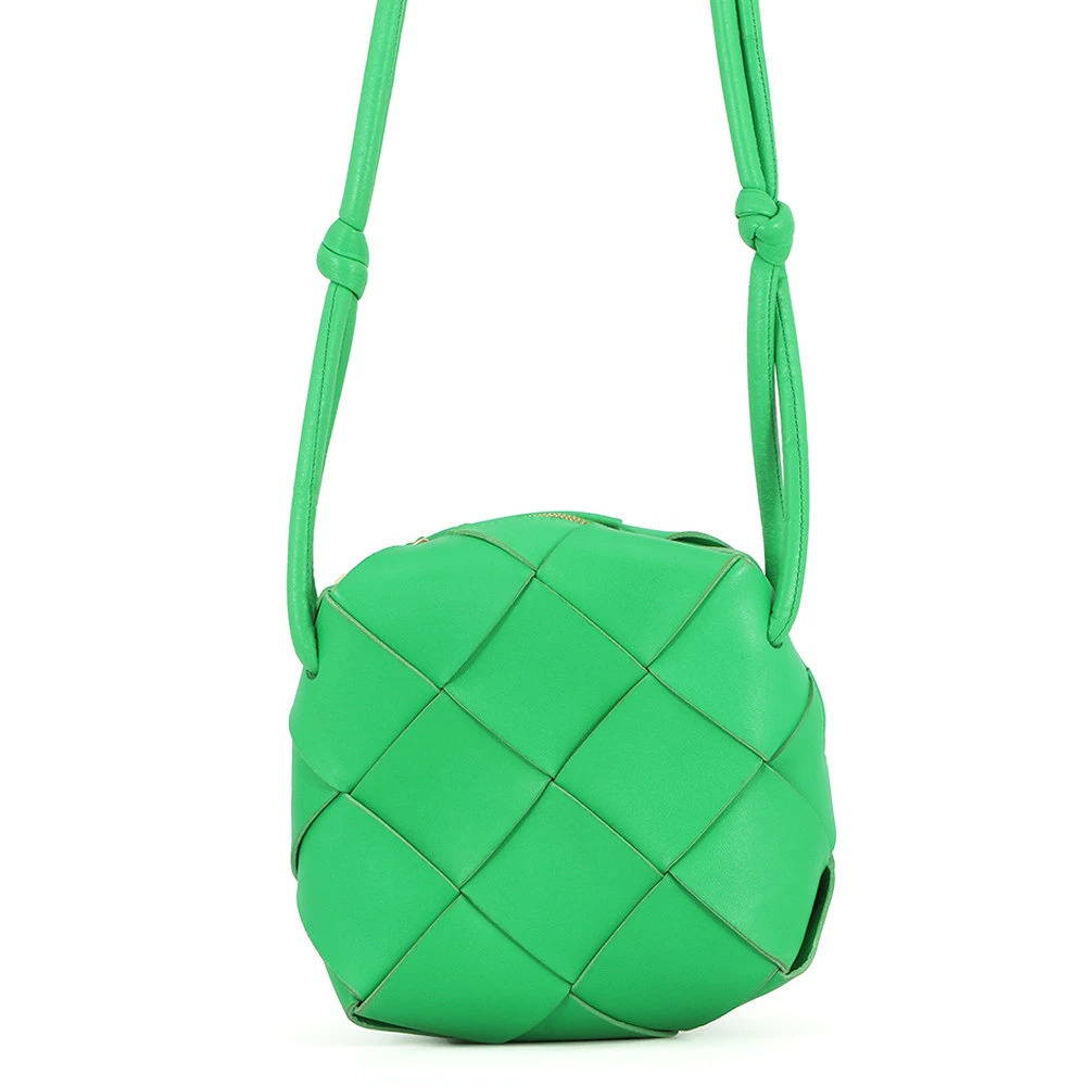 Bottega Veneta Shoulder Bag Maxi Intrecciato Cassette Camera Lambskin